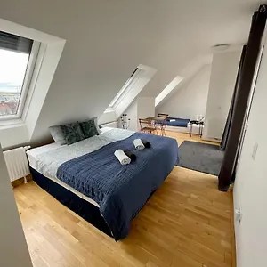  Hotel Eca Rooftop Live - Private & Serviced