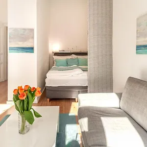Apartament Luxurious And Bright, 5 Min To City Center, Wiedeń