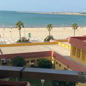  Apartamento Apartamento En Primera Linea De Playa Con Piscina. España