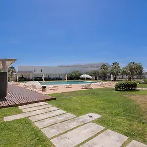 exquisite-apartment-on-the-lagos-marina-marina-retreat.hotelaalgarve.com/