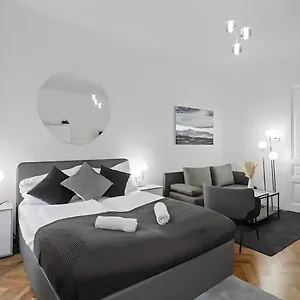 Apartament Apartment, Central, 2 Min To U1 Keplerplatz, Wiedeń