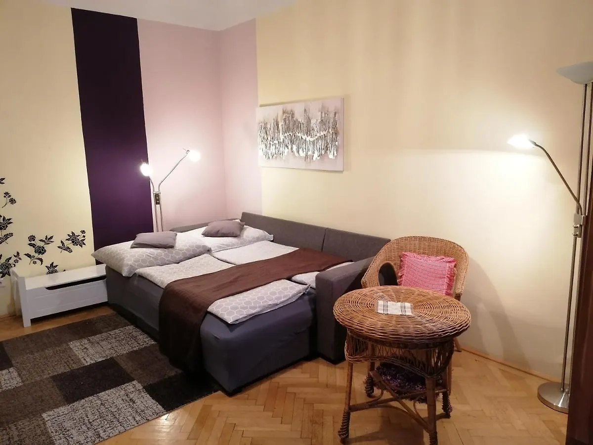 Operngasse-Karlsplatz Apartment Vienna